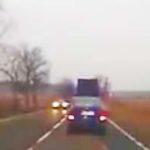 Czołowe zderzenie Fabii i Lexusa w Knyszynie na Podlasiu.