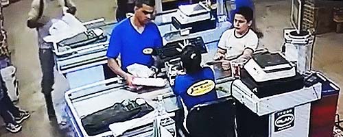 Egzekucja faceta w sklepie