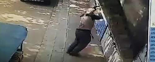 Przygniecienie przez mur