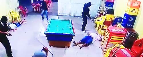 Egzekucja podczas gry w bilarda