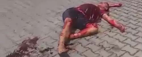 Tłum i lincz nożem