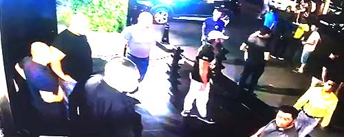 Zabójstwo przed nocnym klubem