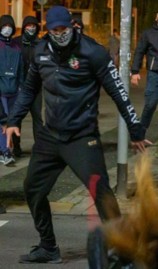 Agresywny prawicowiec