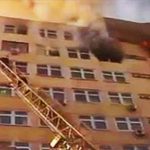 Pożar biurowca we Władywostoku i skaczący z okien pracownicy.